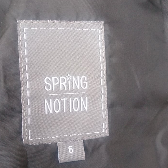 Tuxedo Children's Size 6 - Picture 9 of 13